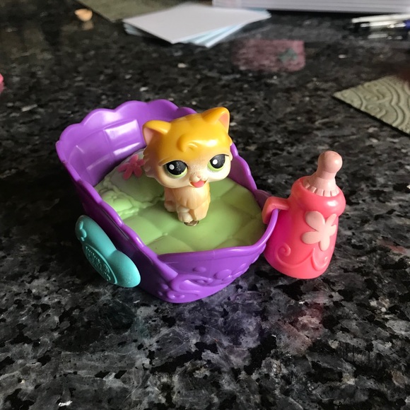 Littlest Pet Shops! - Picture 15 of 16